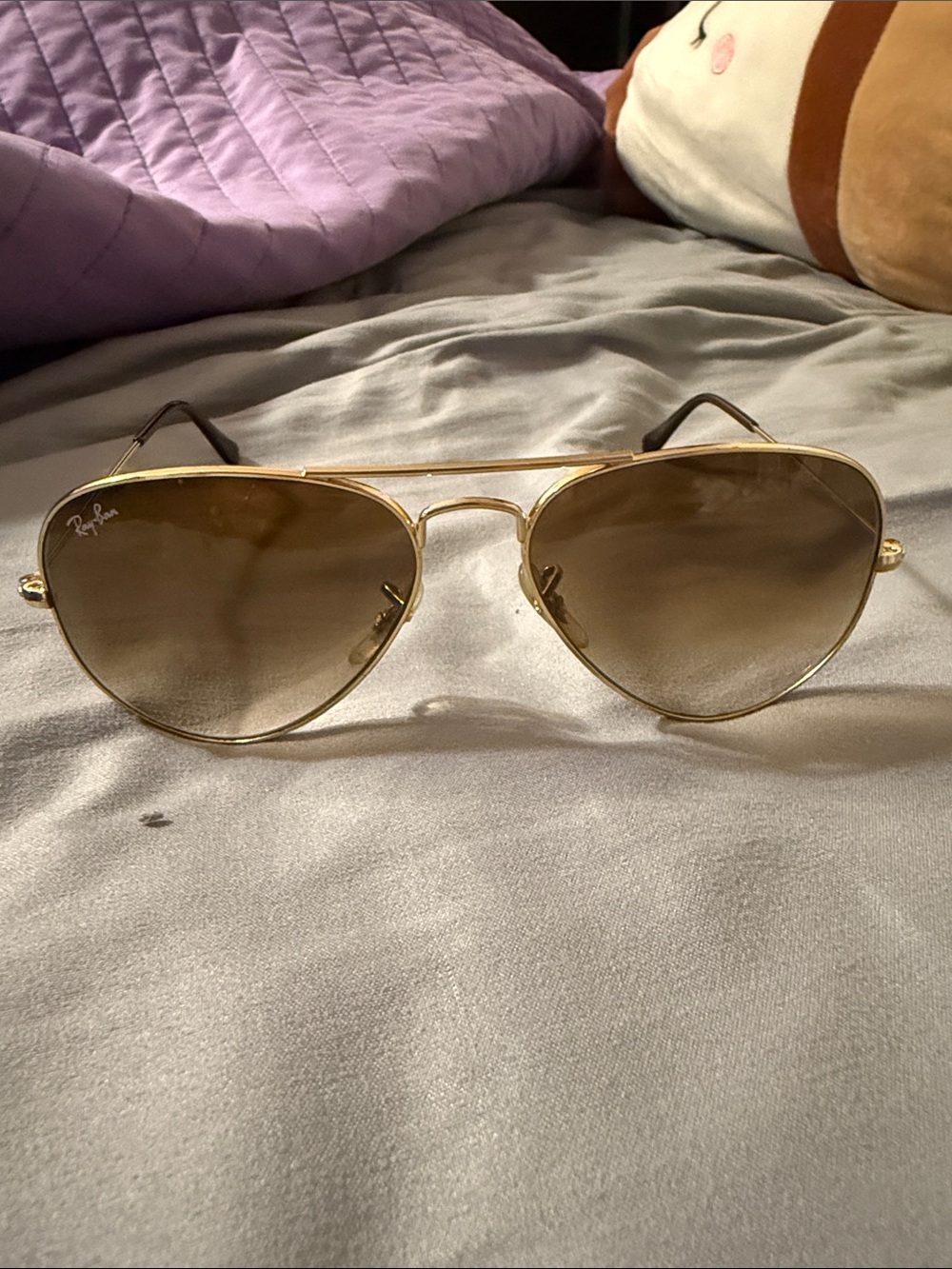 Ray-Ban Gold Aviator Sunglasses with Brown Gradient Lenses